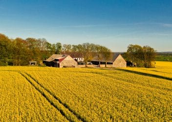 Roslövs Gård B&B, Flyinge